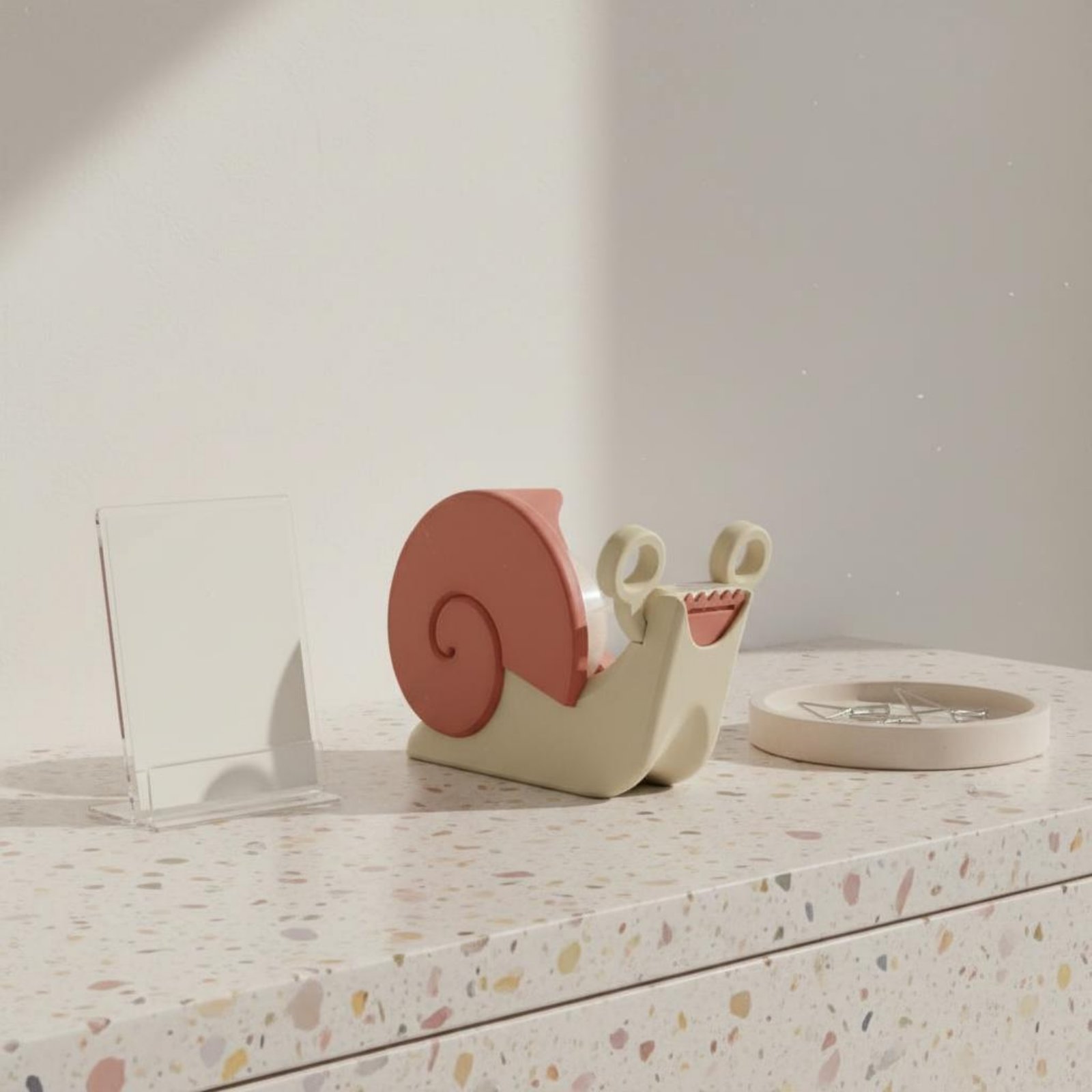 Snail-Shaped Tape Dispenser Pi - Is Stationery Office Supply reseña y precio